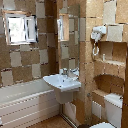 La Malul Marii-plaja Diana * Mangalia